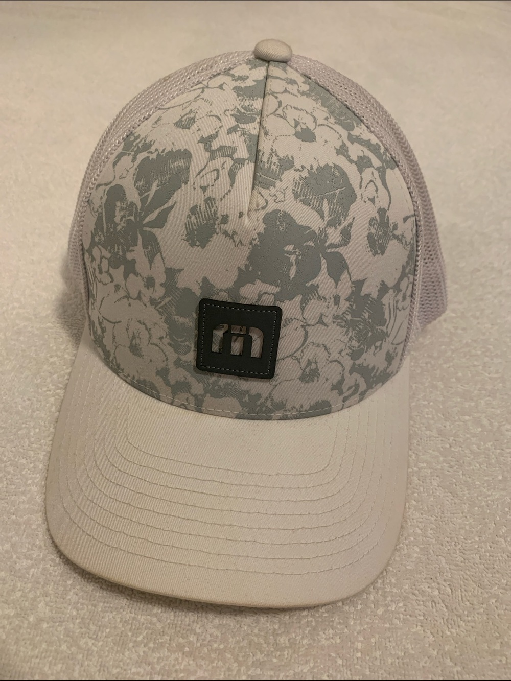 Travis Matthew flexfit 110 golf hat!